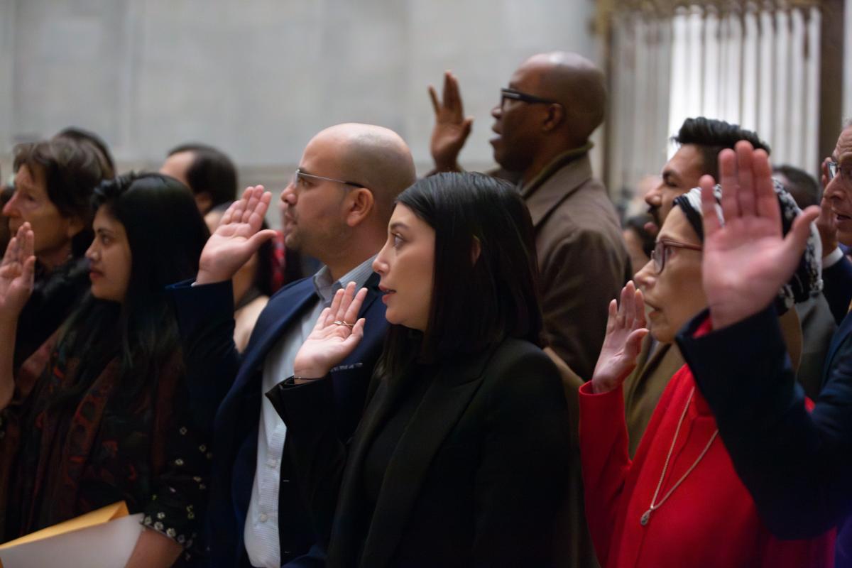 New citizens take the oath at the National Archives Rotunda