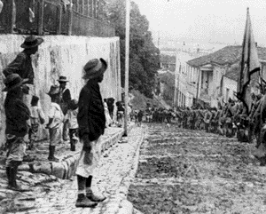 Marching through Santiago