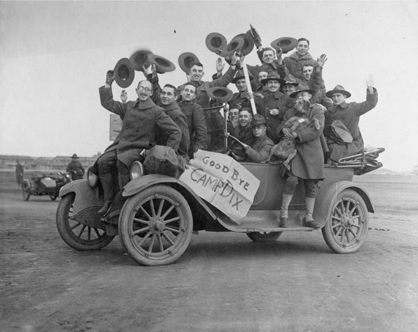 "Women River Heaters and Passers on"