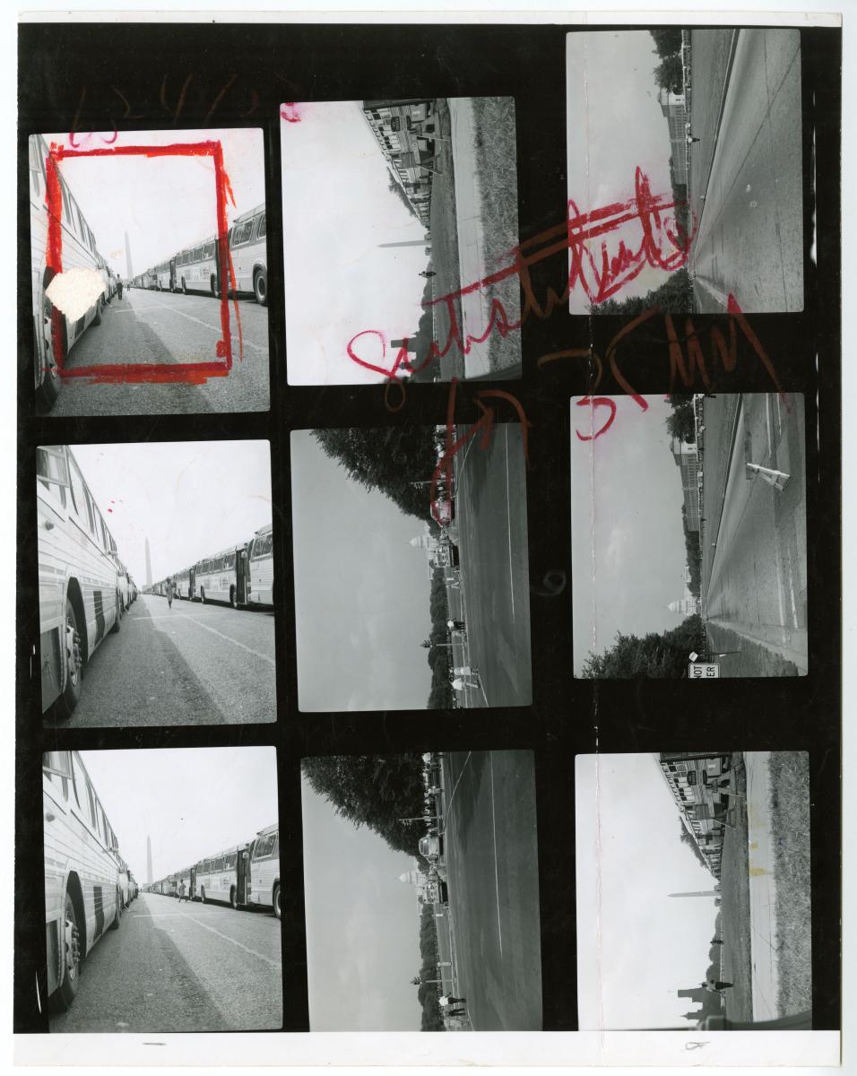 Slideshow background image