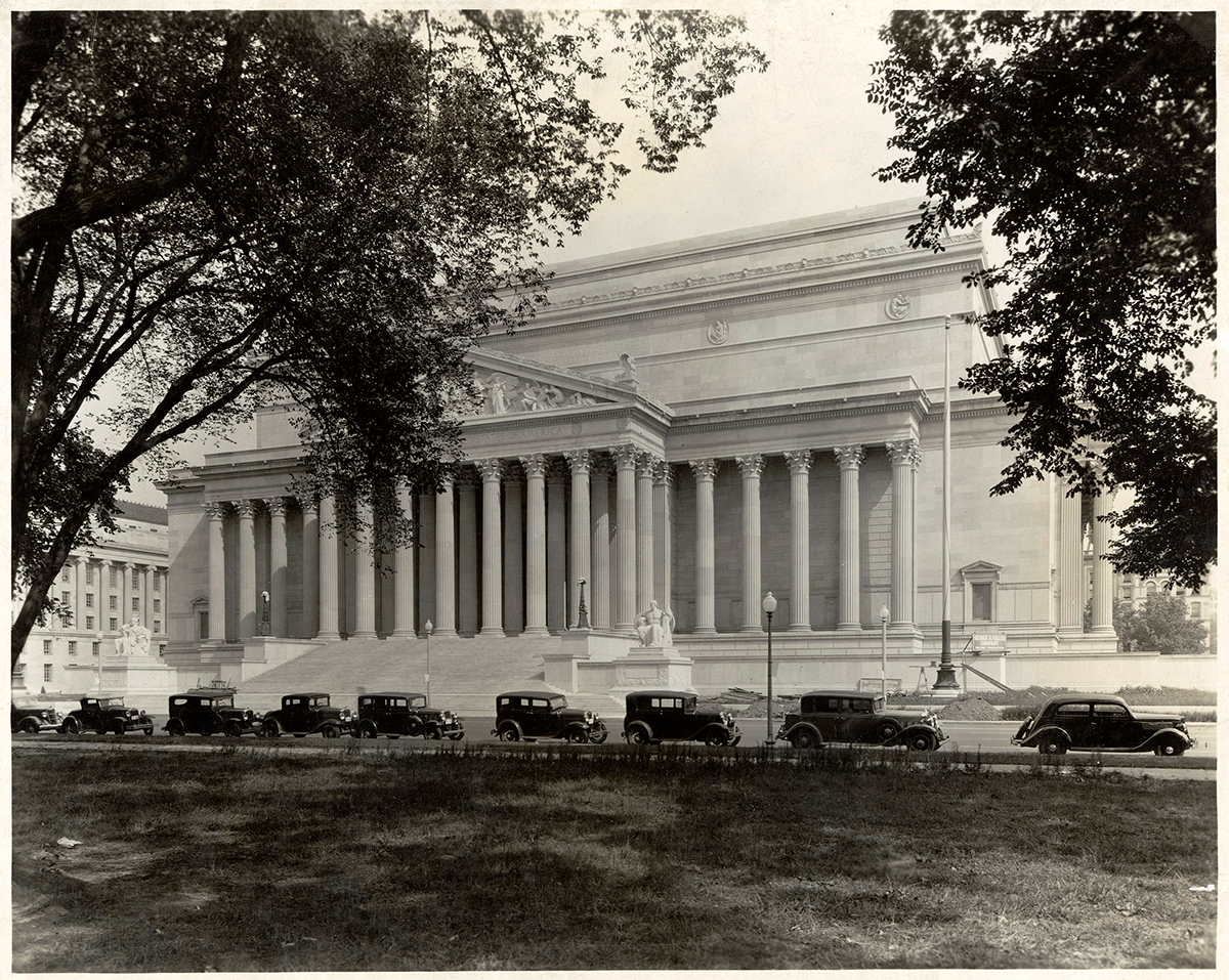 National Archives Building Constitution Avenue Entrance