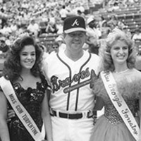 Russ Nixon with Miss Gum Turpentine and Miss Georgia Forestry