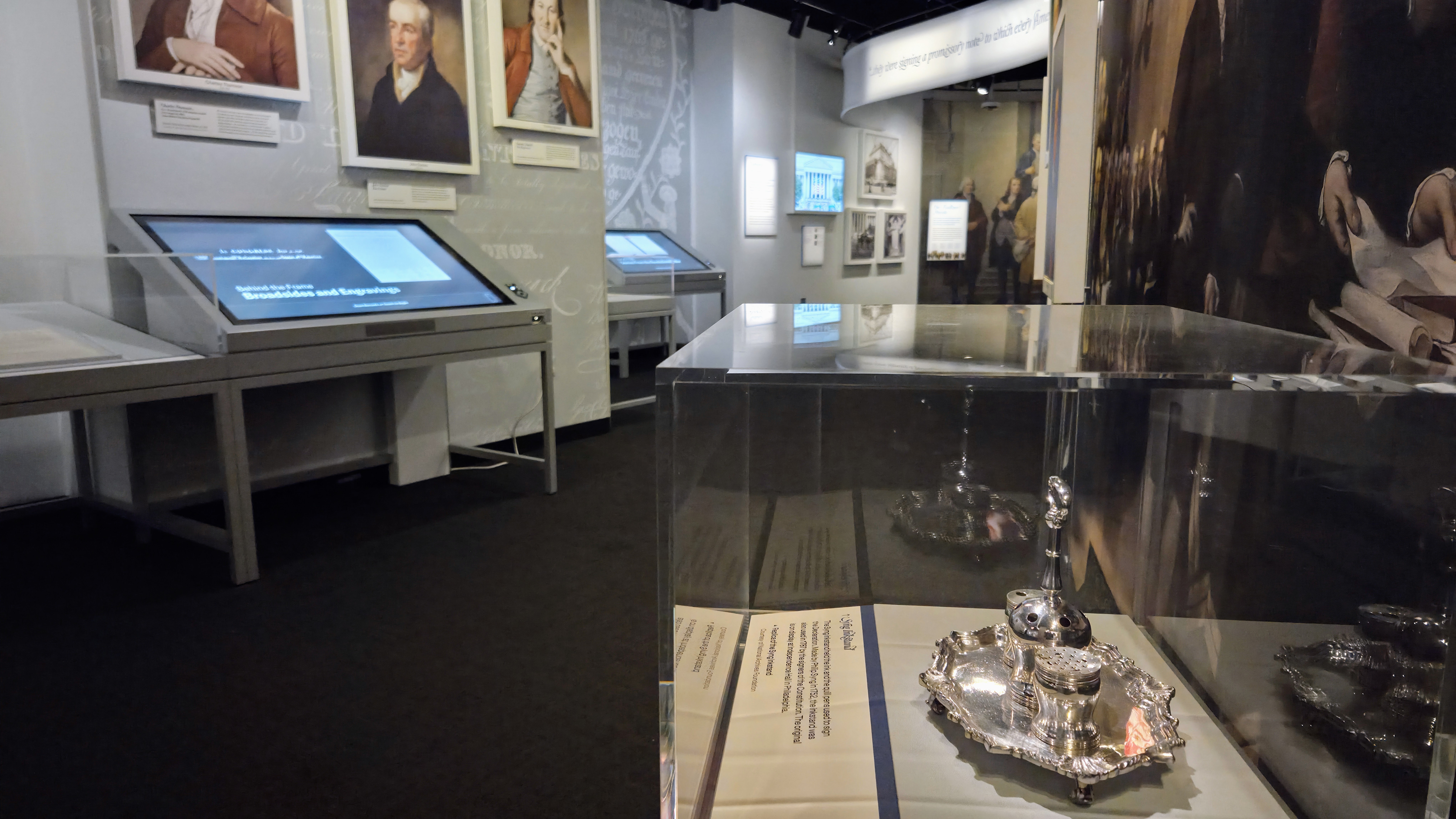 Slideshow background image