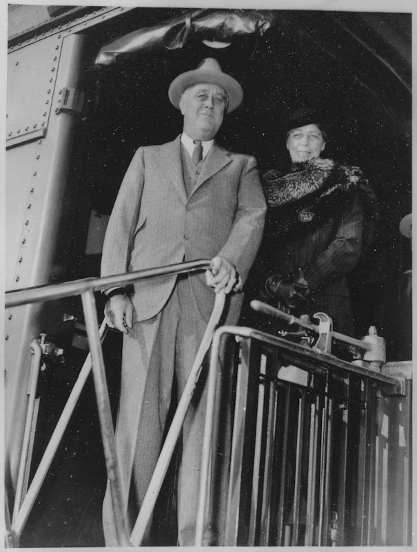 Franklin and Eleanor Roosevelt on a train