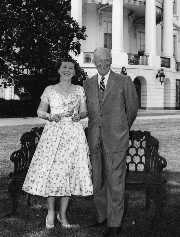 Dwight Eisenhwer and Mamie Eisenhower