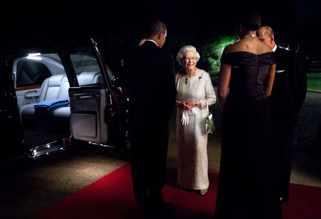 Queen Elizabeth II and President Barack Obama